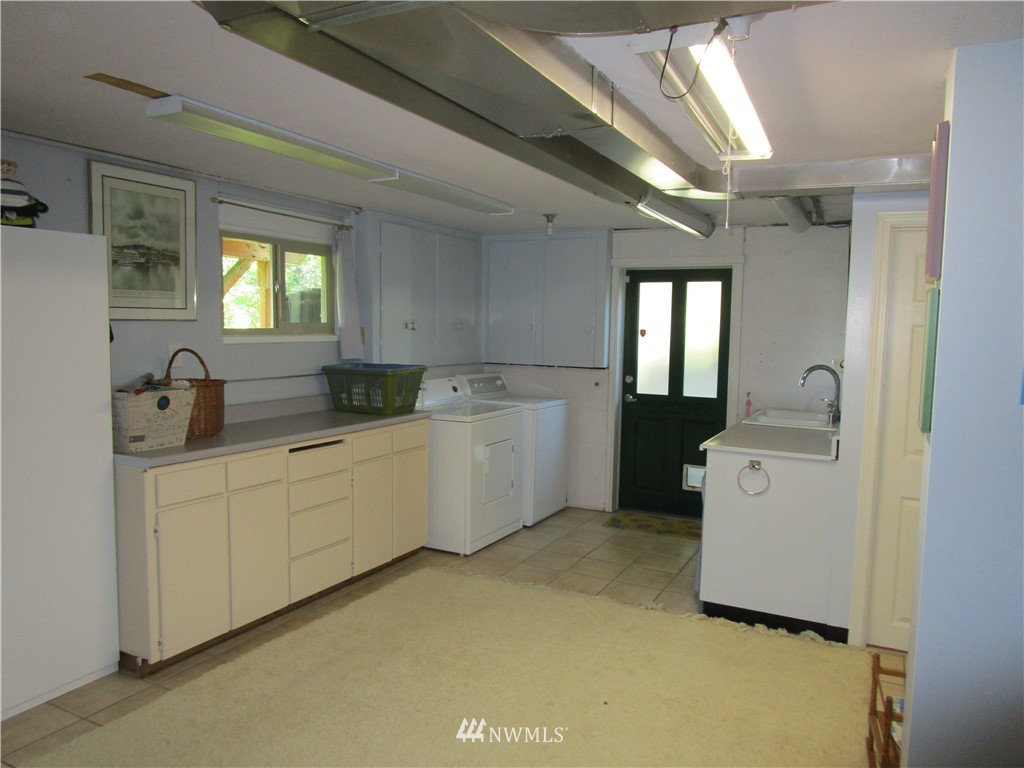4005 Park Avenue North Renton, WA 98056 - Photo 21 of 24 Gallery Image 21