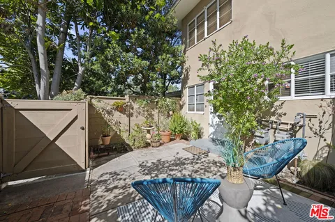 $620,000 | 5345 Village Green, Los Angeles, CA 90016