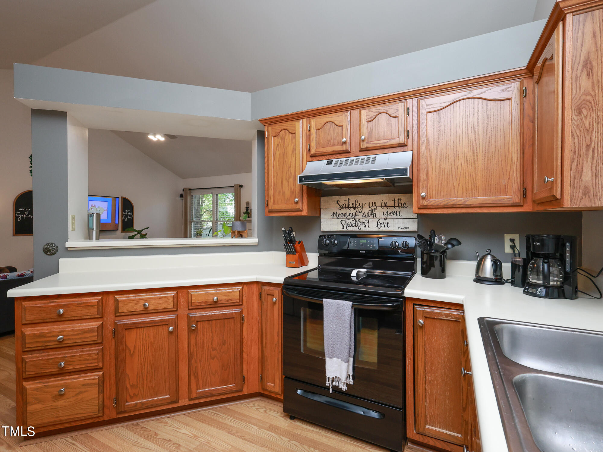 3620 Epperly Court Raleigh, NC 27616 - Photo 14 of 48 024_3620_Epperly_Ct_Kitchen