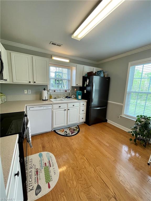 214 Troonsway Road Winston-Salem, NC 27127 - Photo 2 of 10
