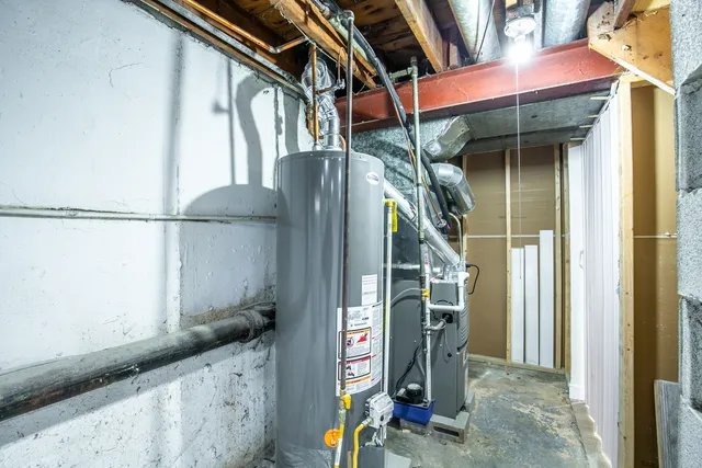 $179,000 | 1731 East 74th Street, Chicago, IL 60649