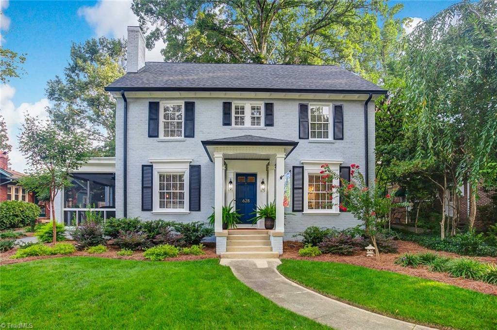 628 Colonial Drive High Point, NC 27262 - Photo 1 of 30 Gallery Image 1
