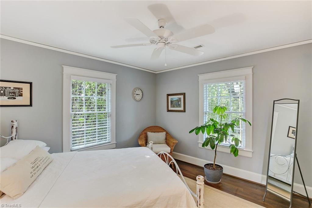 628 Colonial Drive High Point, NC 27262 - Photo 23 of 30 Gallery Image 23