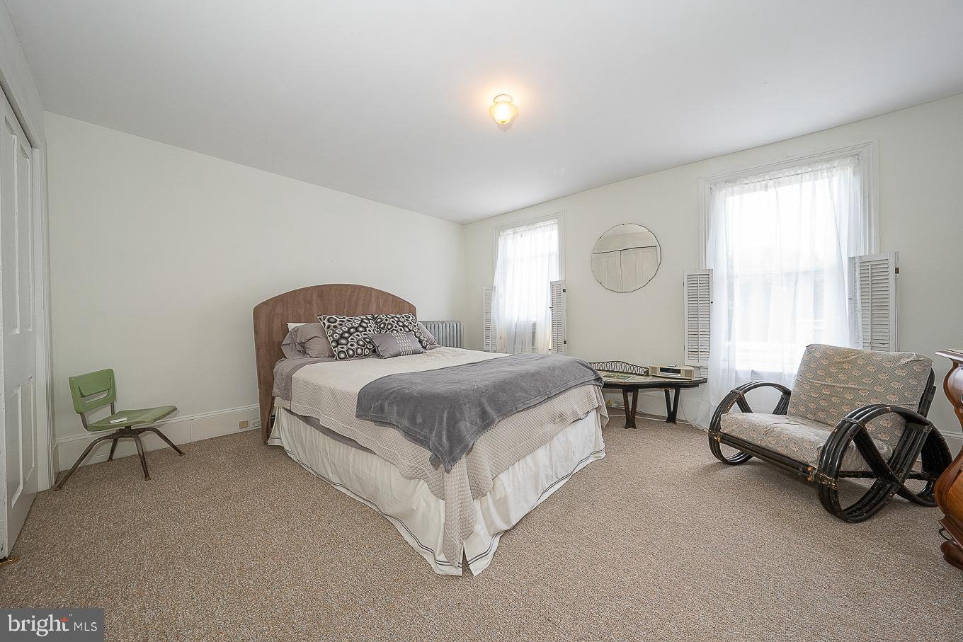 2309 Fairmount Avenue Philadelphia, PA 19130 - Photo 23 of 32 Bedroom