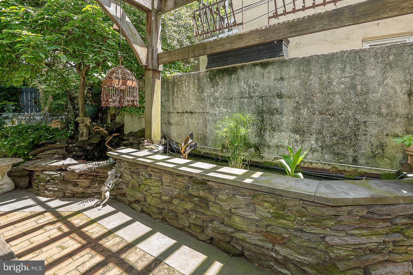 2309 Fairmount Avenue Philadelphia, PA 19130 - Photo 27 of 32 Coy Pond