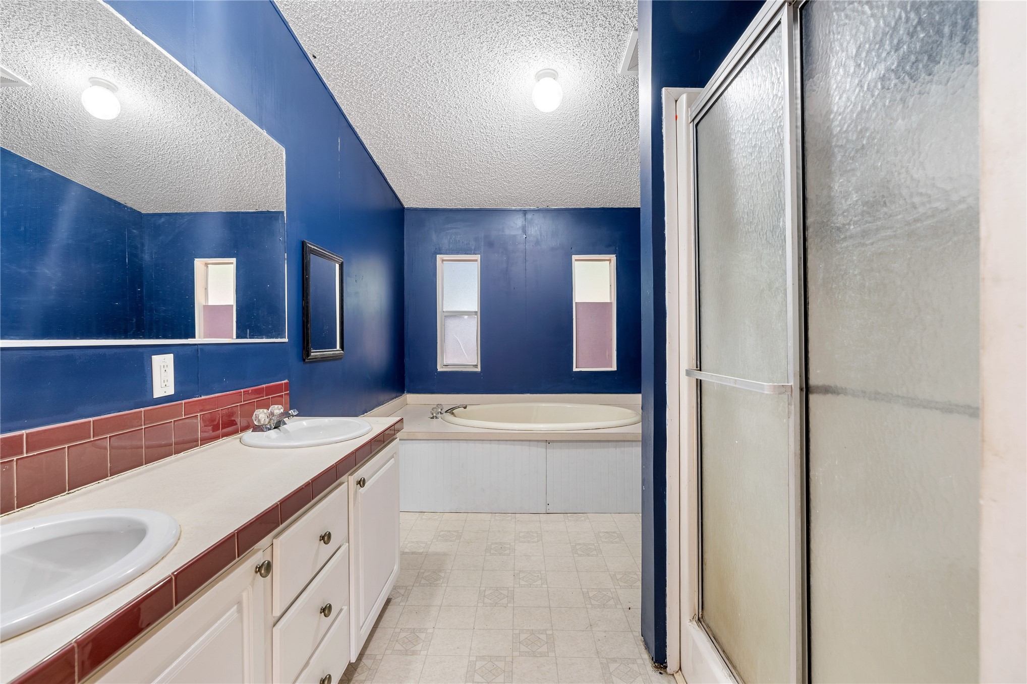 97209 Emerald Lane Yulee, FL 32097 - Photo 22 of 53 Master Bath