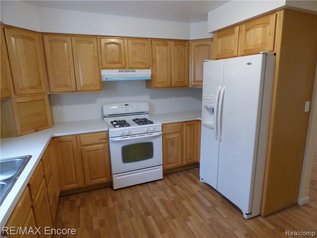3140 Melvin Avenue Rochester Hills, MI 48307 - Photo 7 of 30