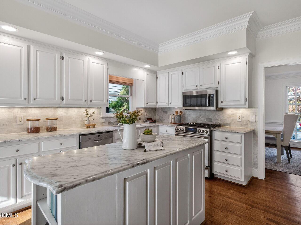 2210 Oxford Road Raleigh, NC 27608 - Photo 13 of 37 015-1280x960-kitchen