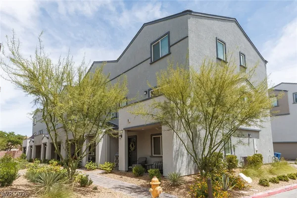 $2,495 | 3629 Pinot Court, Las Vegas, NV 89129