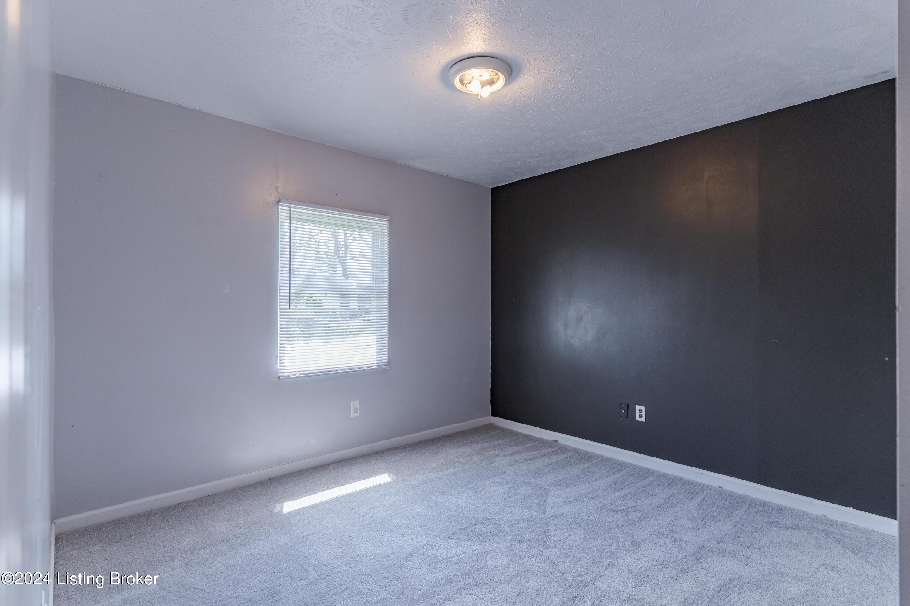 266 Dale Road Louisville, KY 40229 - Photo 27 of 39 Bedroom