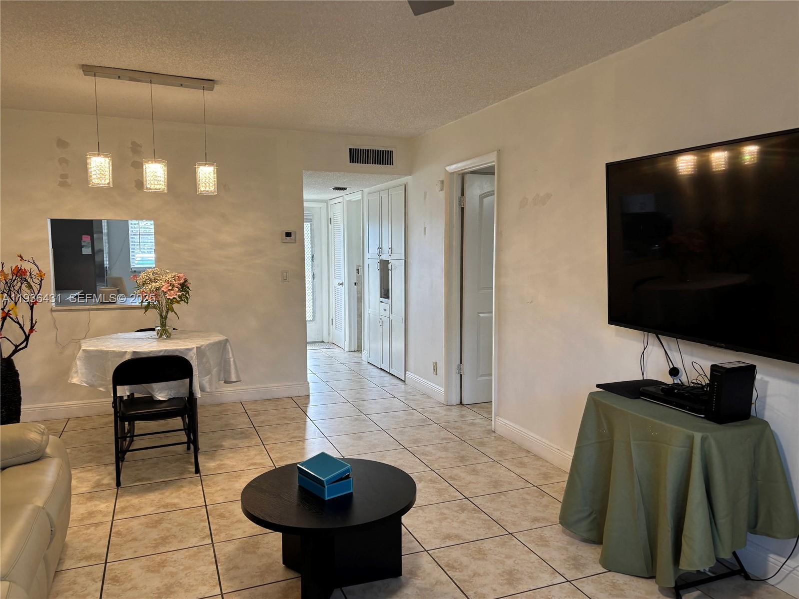351 Cambridge Road, Unit 108 Hollywood, FL 33024 - Photo 16 of 37