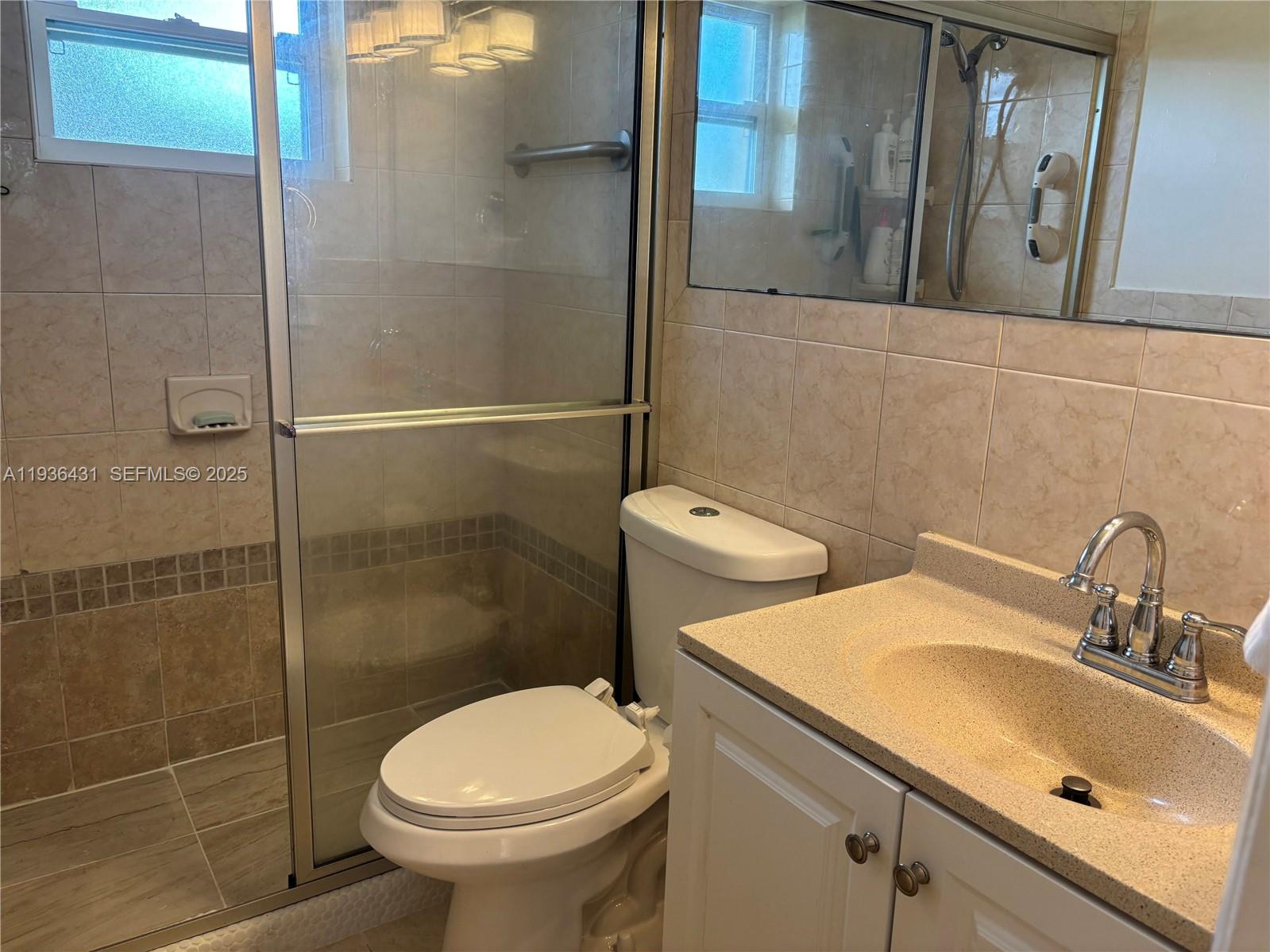 351 Cambridge Road, Unit 108 Hollywood, FL 33024 - Photo 22 of 37