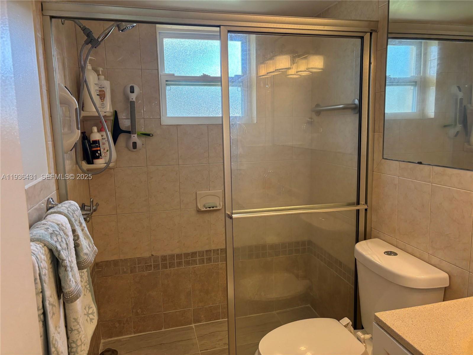 351 Cambridge Road, Unit 108 Hollywood, FL 33024 - Photo 23 of 37