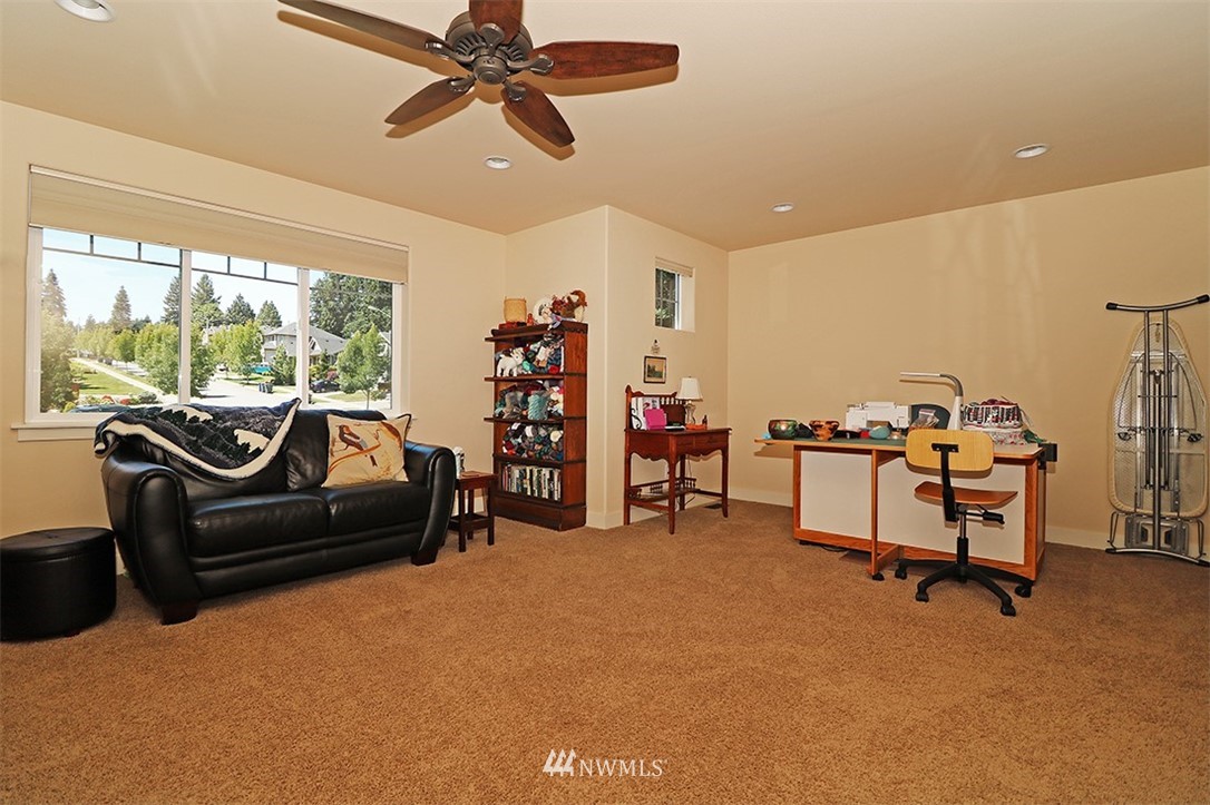 126 233rd Place Southeast Bothell, WA 98021 - Photo 12 of 25