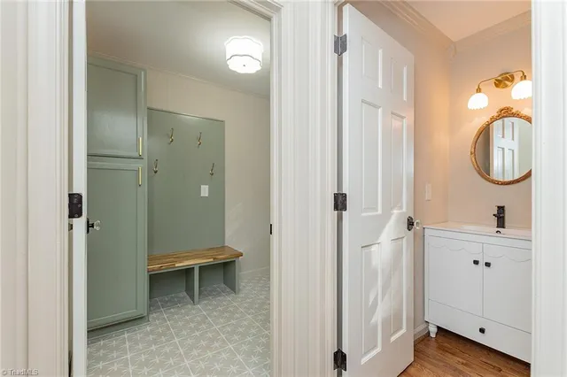 $605,995 | 102 Tomahawk Trail, Lexington, NC 27295