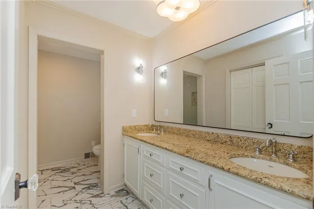 $605,995 | 102 Tomahawk Trail, Lexington, NC 27295