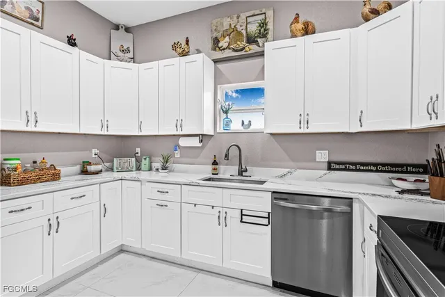 $337,000 | 7005 Berwick Circle, LaBelle, FL 33935