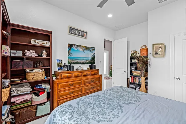 $337,000 | 7005 Berwick Circle, LaBelle, FL 33935