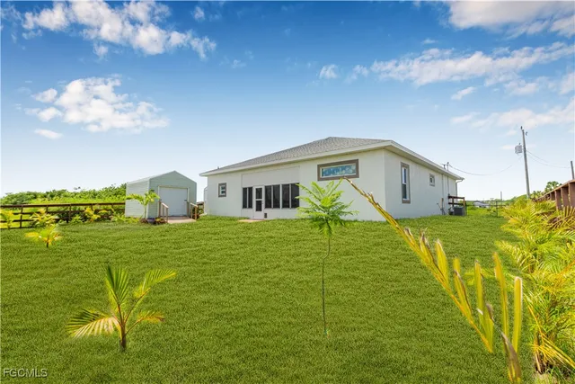 $337,000 | 7005 Berwick Circle, LaBelle, FL 33935