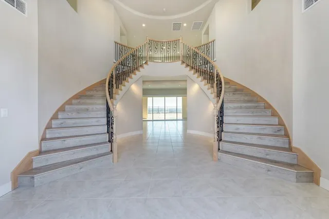 $1,820,000 | 4050 Whitney Vista Lane, Rocklin, CA 95677