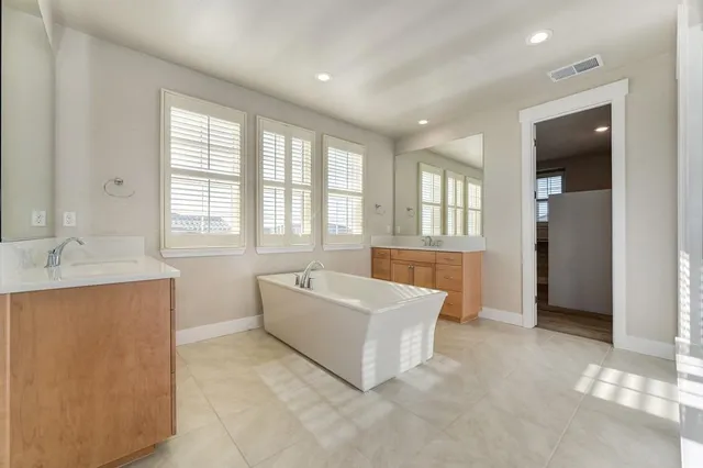 $1,820,000 | 4050 Whitney Vista Lane, Rocklin, CA 95677