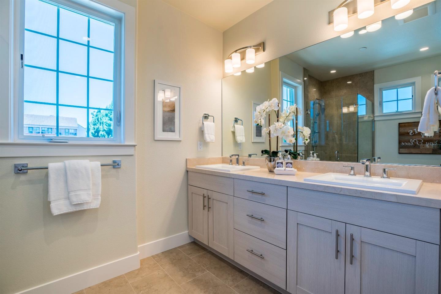 1080 Ed Roth Terrace Sunnyvale, CA 94087 - Photo 17 of 31 Gallery Image 17