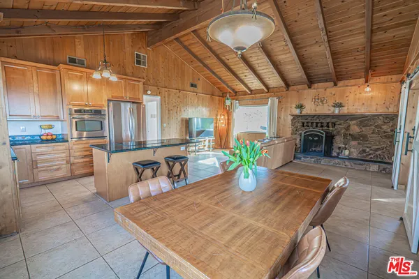 $4,300 | 35315 Glenwall Street, Agua Dulce, CA 91390