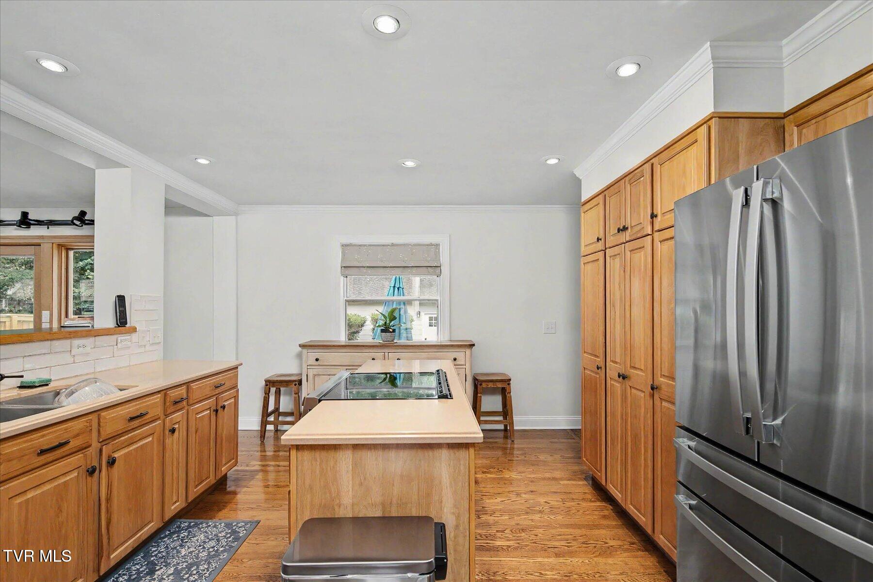 2013 Canterbury Road Kingsport, TN 37660 - Photo 21 of 49 21-2013 Canterbury Rd-21