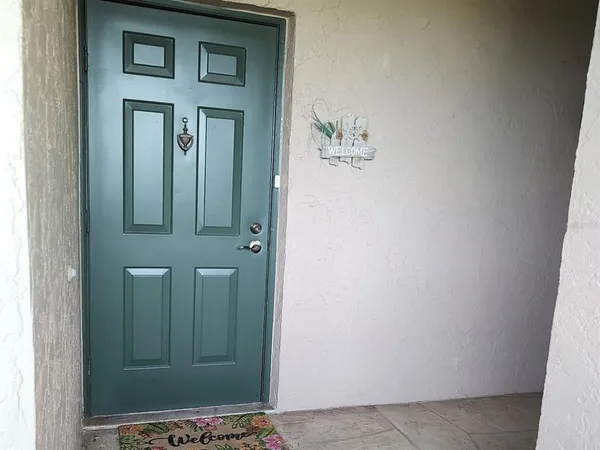 a view of an entryway
