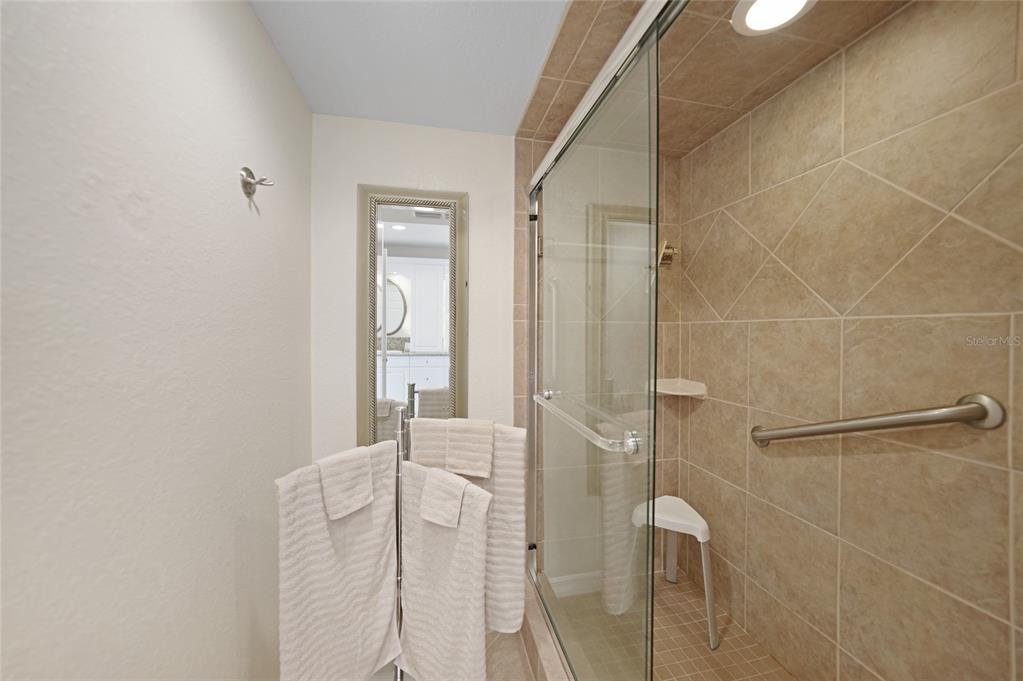 601 Shreve Street, Unit 42C Punta Gorda, FL 33950 - Photo 9 of 39 a bathroom with a shower