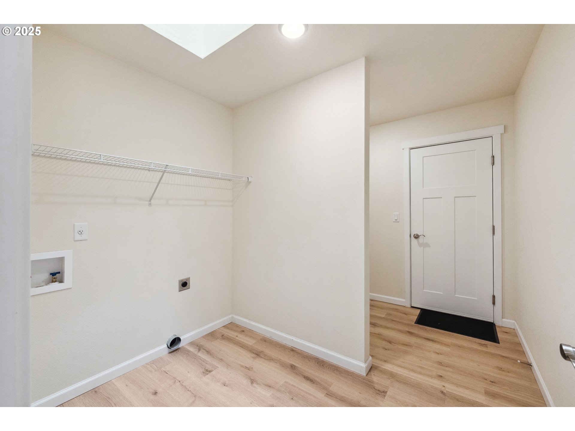 655 11th Street Southwest Bandon, OR 97411 - Photo 17 of 32