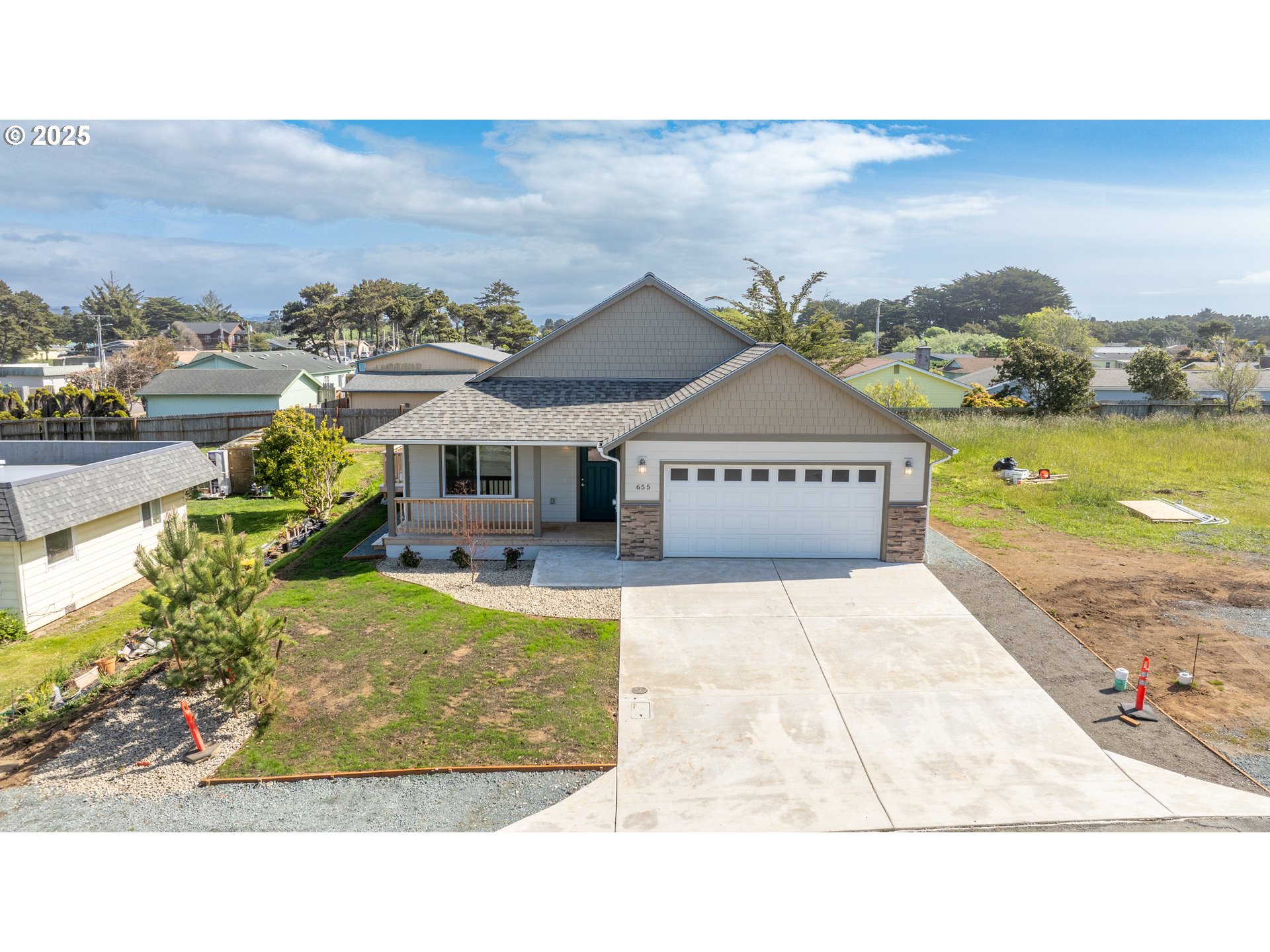 655 11th Street Southwest Bandon, OR 97411 - Photo 30 of 32
