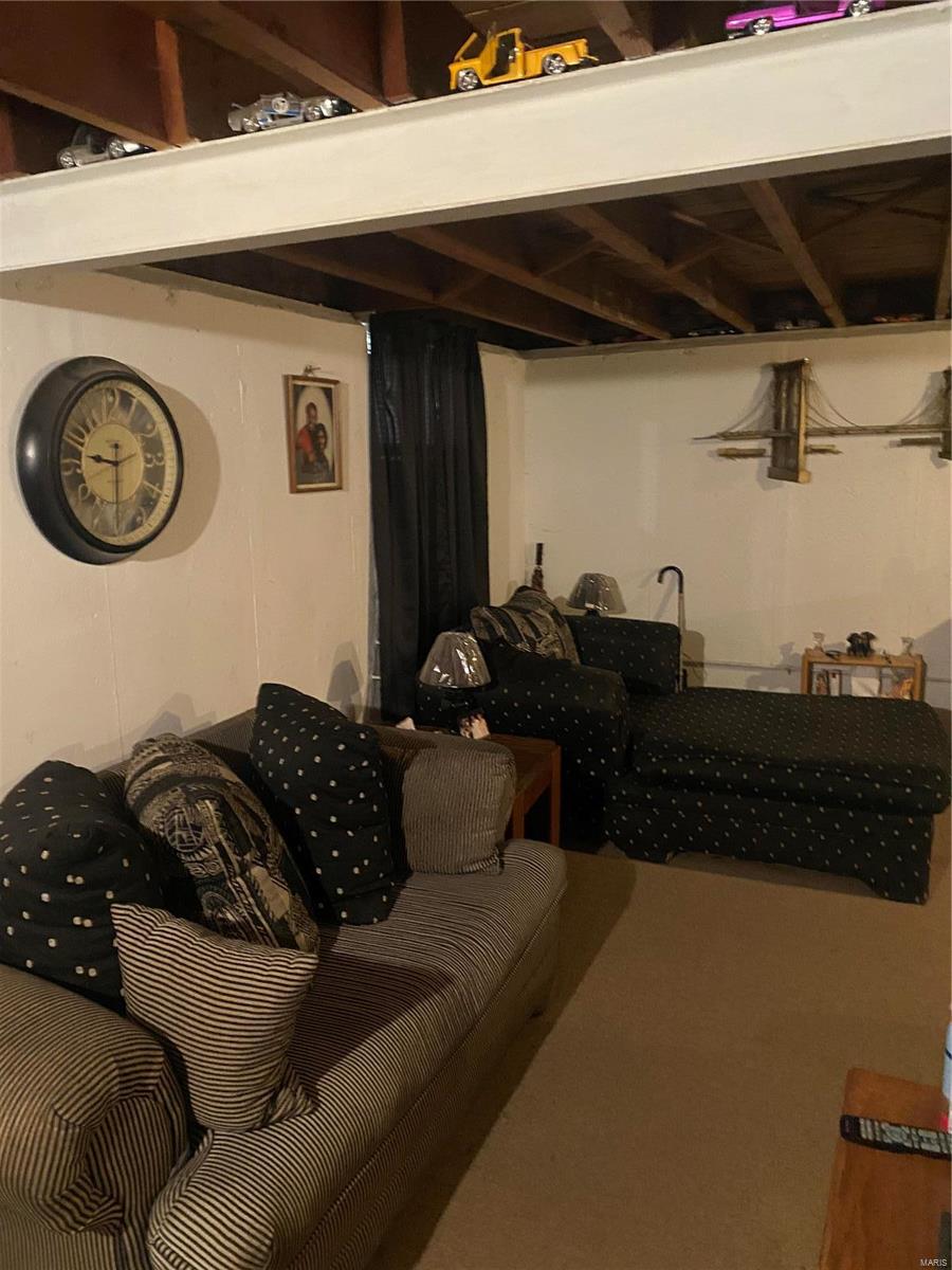 7716 Monroe Drive St. Louis, MO 63133 - Photo 15 of 27