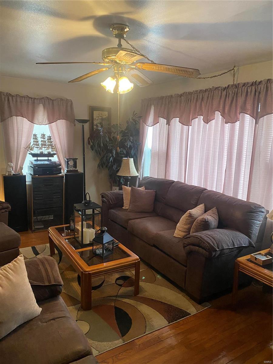 7716 Monroe Drive St. Louis, MO 63133 - Photo 7 of 27