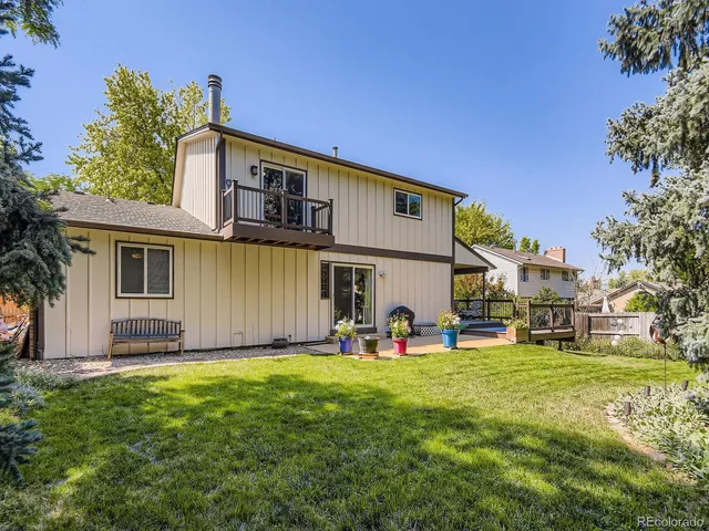 a picture of a book and a white wall