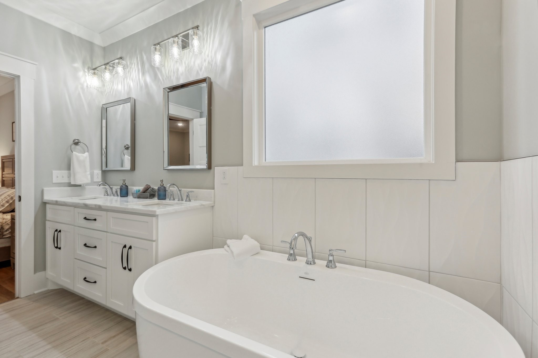 471 Rocky Top Road Sparta, TN 38583 - Photo 50 of 100 a bathroom with a sink and a mirror