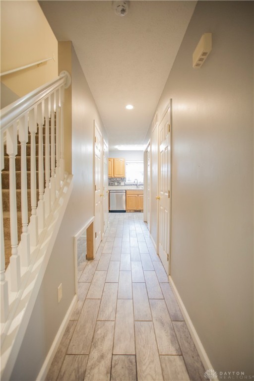 3302 Shorelands Road Moraine, OH 45439 - Photo 14 of 31