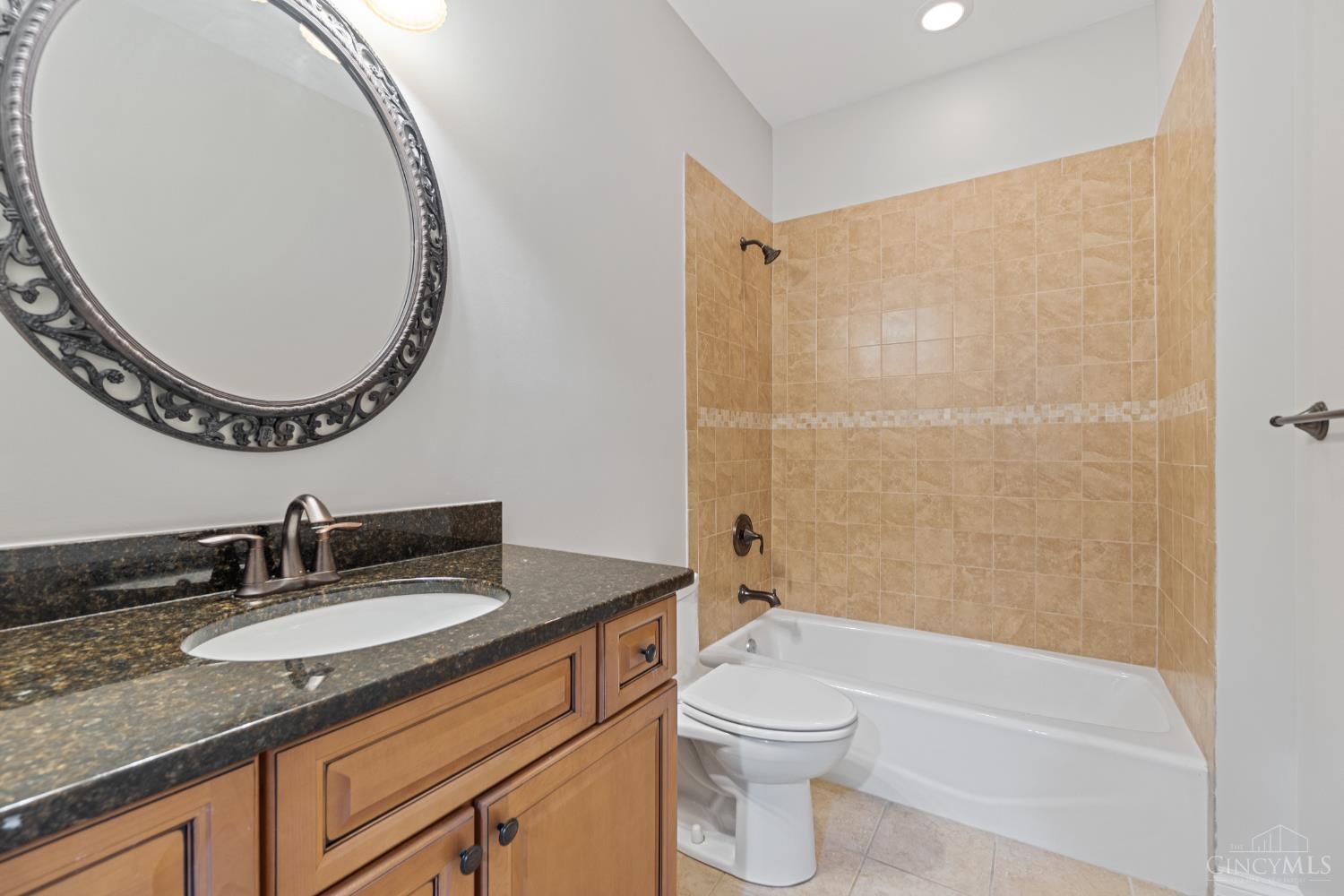 163 Compton Road Wyoming, OH 45215 - Photo 13 of 47 Gallery Image 13