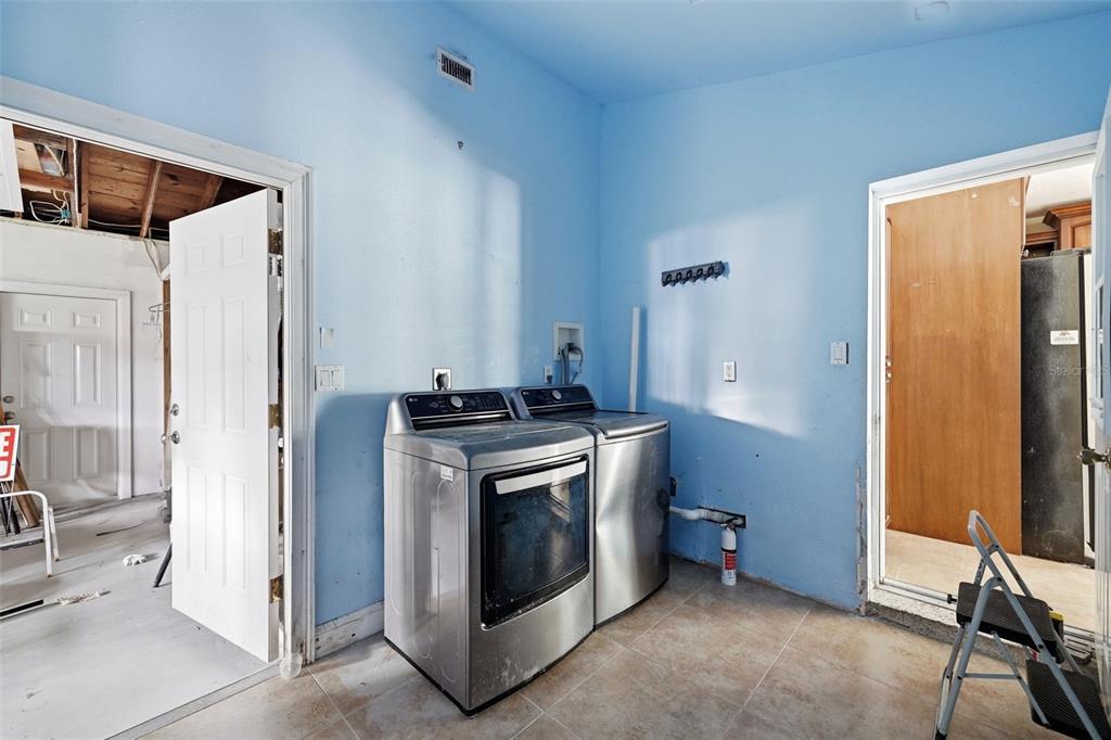 16115 4th Street East Redington Beach, FL 33708 - Photo 34 of 45