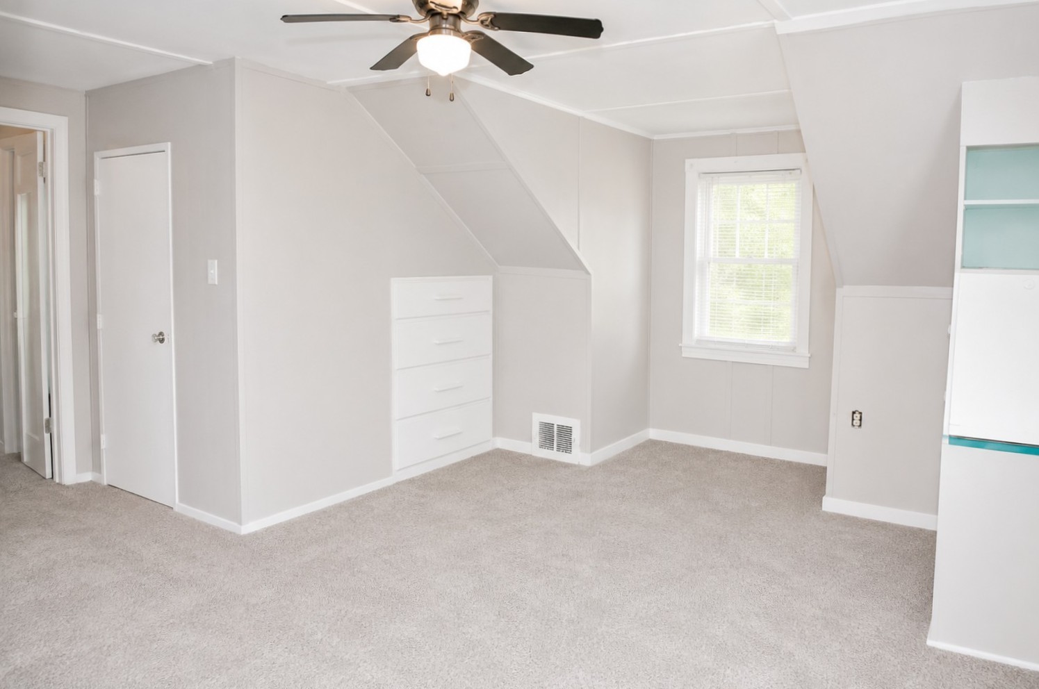 1402 West 3rd Street Sterling, IL 61081 - Photo 13 of 18