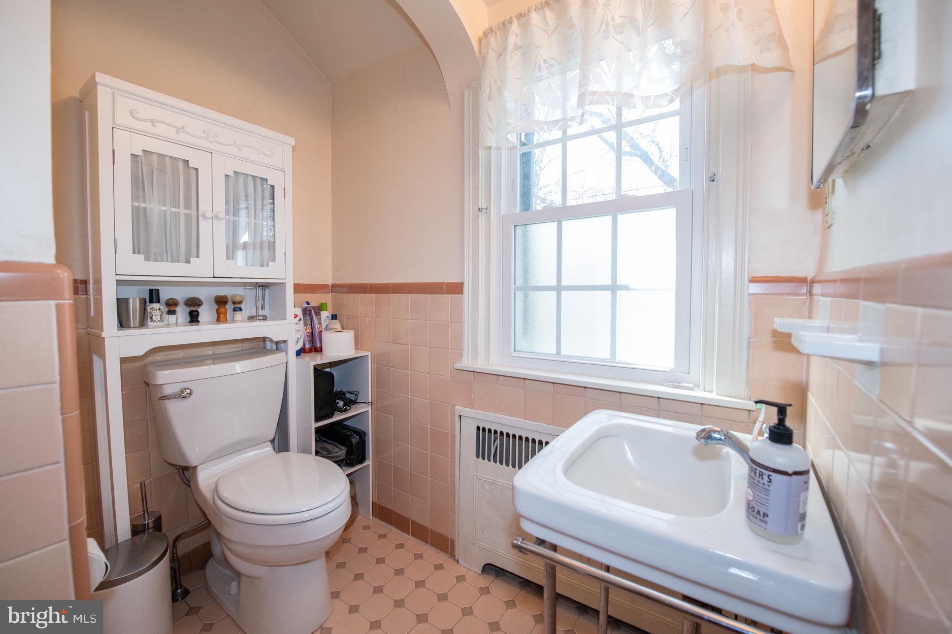110 Hilltop Road Philadelphia, PA 19118 - Photo 22 of 41 Gallery Image 22