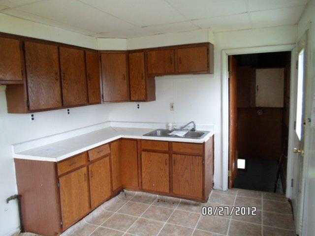 468 Gale Street Rome City, IN 46784 - Photo 4 of 12