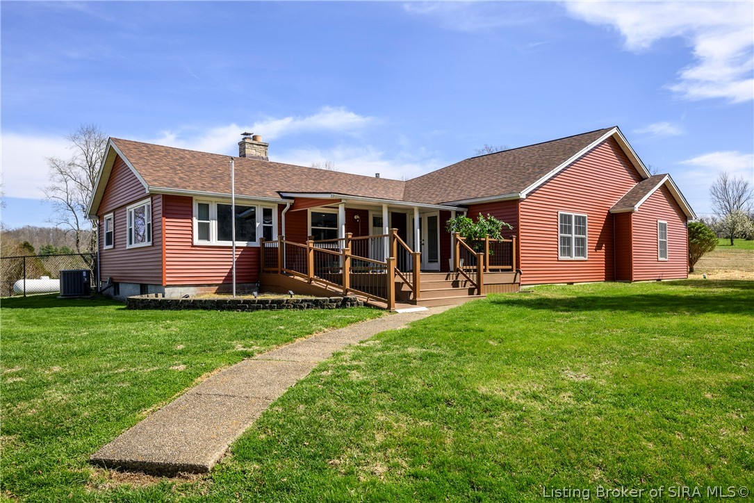 1120 Georgetown-Lanesville Road Georgetown, IN 47122 - Photo 1 of 41