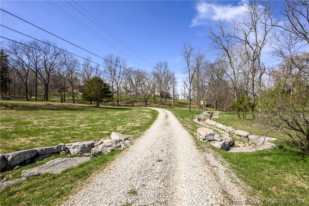1120 Georgetown-Lanesville Road Georgetown, IN 47122 - Photo 38 of 41