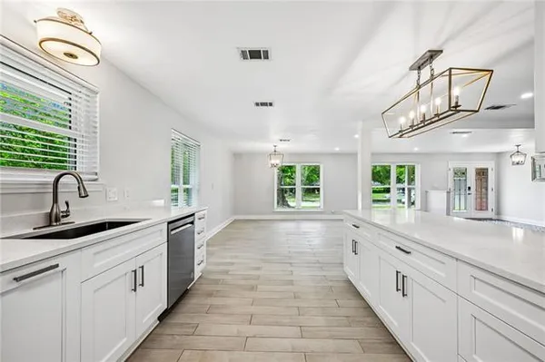 $2,250 | 208 Country Club Boulevard, Slidell, LA 70458