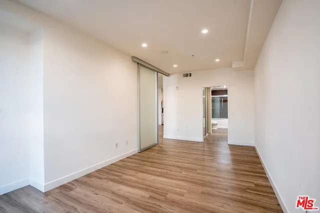 $3,150 | 1234 Wilshire Boulevard, Unit 203, Los Angeles, CA 90017