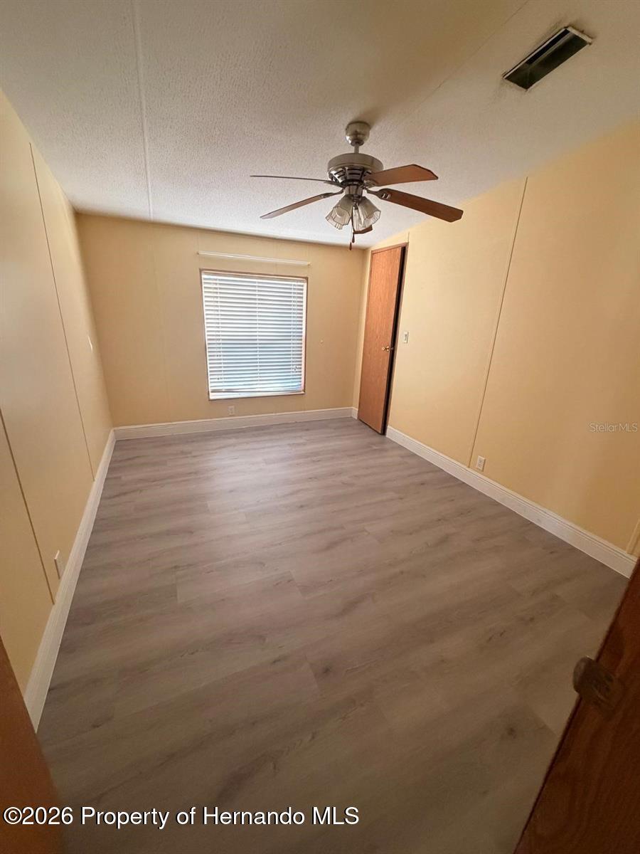13201 Crowell Road Brooksville, FL 34613 - Photo 23 of 35