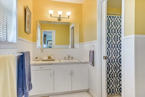 $427,000 | 224 Circle Haven, Canyon Lake, TX 78133
