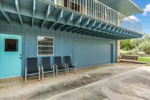 $427,000 | 224 Circle Haven, Canyon Lake, TX 78133