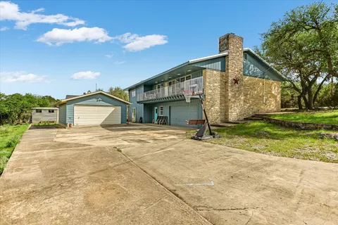 $427,000 | 224 Circle Haven, Canyon Lake, TX 78133
